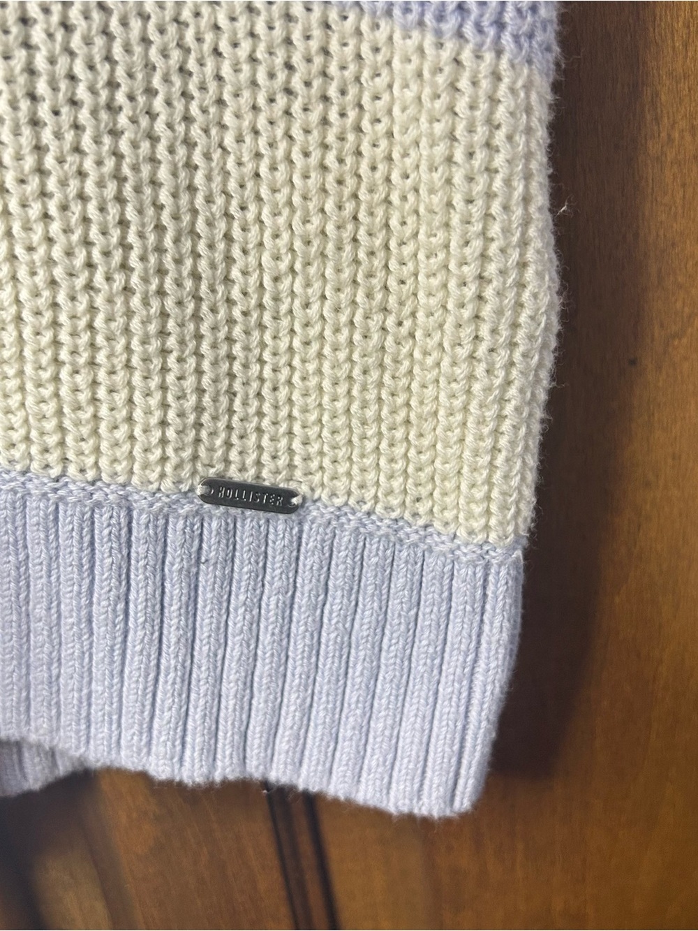 🌸Hollister periwinkle blue and white horizontal striped knit crewneck sweater XS - Picture 5 of 9